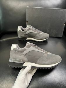 La serie original de zapatillas deportivas casuales para correr y caminar ofrece comodidad, transpirabilidad y ligereza. - Product Image 3