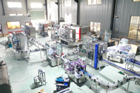Machine de remplissage à piston linéaire servo, ligne automatique de suivi, de bouchage et d'étiquetage de liquides pour lessive liquide, savon liquide et boissons
