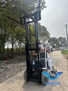 מלגזה דיזל משומשת TCM FD20 יפנית מקורית 2 טון עם תיבת הילוכים, משאבה, מנוע ומסבים למכירה - Product Image 3