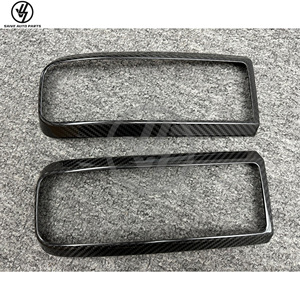 Couvre-clignotant arrière en fibre de carbone sèche pour Mercedes Benz Classe G W464 G63 G500 G580 2019-2024 Pièces automobiles - Product Image 5