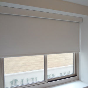 Stores à enrouleur, stores à enrouleur à fascette, stores occultants carrés à fascette, stores à cassette, stores filtrants solaires, stores à enrouleur pour fenêtres - Product Image 4