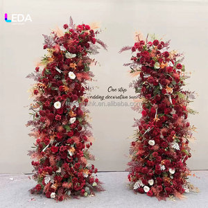 Arreglo Floral para Boda LEDA, Ramo de Rosas de Seda Color Borgoña, Flores Artificiales Rojas - Product Image 6