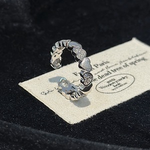 Anillo de Plata de Ley S925 con Corazón Cepillado, Diseño Vintage de Lujo Simple, Incrustado con Moissanita, Anillo Abierto Ligero - Product Image 5