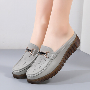 Chaussures plates décontractées pour femmes, à semelle souple, faciles à enfiler, légères, <span class=keywords><strong>tendance</strong></span>, pantoufles d'extérieur avec dessus en cuir microfibre, toutes saisons - Product Image 4
