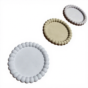 Posavasos de Resina Hechos a Mano para el Hogar y la Mesa, Posavasos Decorativos Artísticos Únicos con Diseño Moderno, Resistentes al Calor - Product Image 1