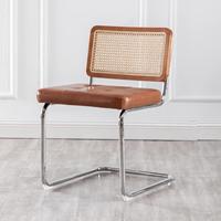 Chaises d'appoint rembourrées en cuir PU marron Maille tissée en rotin de canne avec pieds en métal chromé pour les repas dans les cuisines et les restaurants