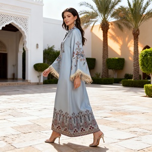 Robe Abaya élégante et raffinée de haute qualité, sur mesure, pour femmes musulmanes, occasions spéciales - Product Image 4