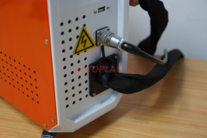 Máquina de Limpieza Láser de Pulso Portátil Mini Tiptop de 100w 200w 300w, Pistola Láser para Madera, Piedra y Metal - Product Image 5