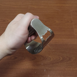 Outils <span class=keywords><strong>de</strong></span> cuisine, hachoir à légumes, hachoir à <span class=keywords><strong>ail</strong></span>, <span class=keywords><strong>presse</strong></span>-<span class=keywords><strong>ail</strong></span> en acier inoxydable avec ouvre-bouteille - Product Image 4