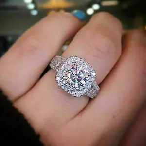HOVANCI แหวนหมั้นเพชรสวิส7แหวนเพทายสีขาว,แหวนหมั้นแบบประณีตทรงลูกบาศก์ CZ สำหรับงานแต่งงาน