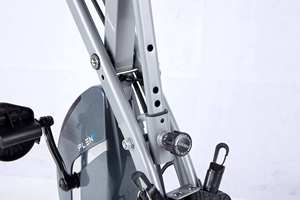 Nouveau vélo d'exercice pliable léger et portable pour usage domestique Xbike en vente - Product Image 4