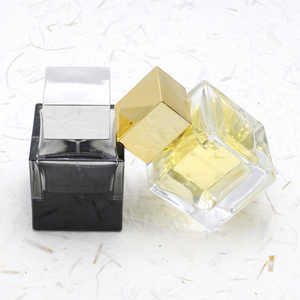 Custom Empty Crimp Men <b>Perfume</b> Glass <b>Bottles</b> 30ml 50ml 100ml Square Clear Black Gradient Luxury <b>Perfume</b> <b>Bottle</b> with Wood Lid - Product Image 6