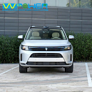 Commandes personnalisées acceptées - Aito M7 4x4 Édition 2024, 20000 km, faible kilométrage, peinture d'origine, sans accident, marchepieds latéraux, SUV d'<span class=keywords><strong>occasion</strong></span> pour l'exportation - Product Image 2