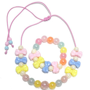 Pembe akrilik boncuk boncuklu küçük yürümeye başlayan kız çocuklar çocuk kelebek ilmek ayarlanabilir kolye ve bilezik seti - Product Image 5