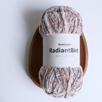 Fil chenille épais coloré personnalisé 100g/80m pour le crochetage d'écharpes, de coussins et de tapis pour animaux de compagnie – Vente en gros Warm Heart Factory