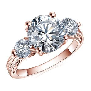 Anello da Donna Trendy a Cuore con Zirconia, Gioiello Romantico Colorato in Cristallo, Fascia alla Moda in Lega, Vendita all'Ingrosso - Product Image 5