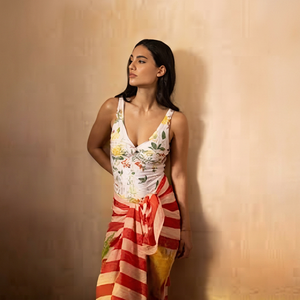 Vestido Maxi sin Mangas con Estampado Floral y Cuello en V para Mujer, con Falda a Rayas y Lazos, Estilo Boho, para Playa o Verano - Product Image 1