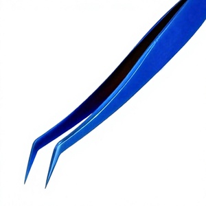 Pince à épiler pour sourcils DANTRIC IMPLANTS, pointe bleue pointue, acier inoxydable, modèle 89910, design moderne et durable pour une épilation précise - Product Image 5