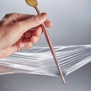 Store Transparent 5 Inch 80 Gauge <b>Shrink</b> Film <b>Shrink</b> Mini Wrap with Dispenser Pallet Wrap Stretch Film <b>Plastic</b> Wrap Industrial - Product Image 6