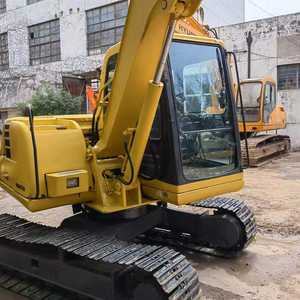 Miniexcavadora Komatsu pc60 de 6 toneladas usada con pocas horas de uso, confiable para construcción y paisajismo, equipo Komatsu de segunda mano - Product Image 3