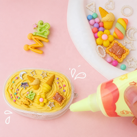 Kit de fournitures artisanales DIY pour mini porte-monnaie en gros, ensemble de colle crème Decoden avec breloques en résine, usine OEM personnalisée pour filles
