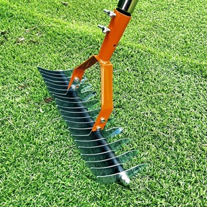<span class=keywords><strong>Rastrello</strong></span> da Giardino Zincato con Rivestimento per Aerazione di Erba e Muschio, <span class=keywords><strong>Rastrello</strong></span> Versatile - Product Image 1