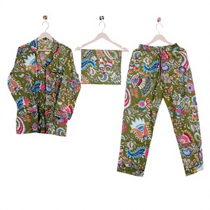 Vestido de Dormir 100% Algodón Puro con Estampado Animal Anokhi, Hecho a Mano en India, Ultra Suave, con Patrón Floral Paisley, Elegante Ropa de Dormir para Mujer - Product Image 1