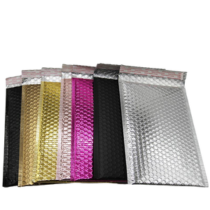 Bolsa de Burbujas Plateada Brillante de Papel de Aluminio para Envío de Regalos y Joyería - Product Image 4
