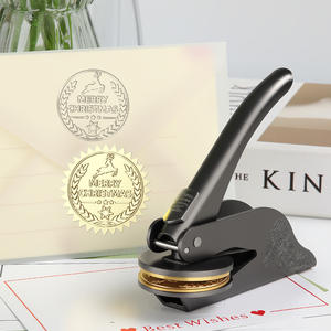 Máquina de Grabado y Estampado, Serie Navideña Negra Mate, 3 Pinzas con Sello de Acero para Oficina y Regalos - Product Image 2