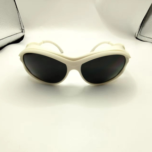 Lunettes de sécurité laser pour la myopie intérieure conçues en usine personnalisables Lunettes de protection des yeux - Product Image 3