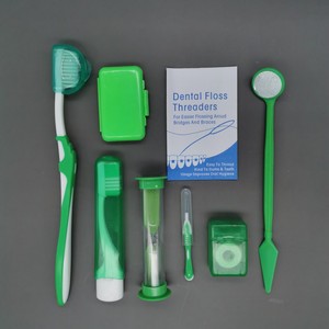 Seyahat Dostu Ortodontik Set, Diş Teli Fırçası ve Ağız Aynası ile Yetişkinler ve Çocuklar için, CE Sertifikalı - Product Image 4
