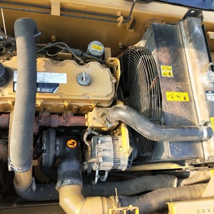 Excavadora de cadenas usada original de 30 toneladas CAT 330D, Caterpillar 320 323 324 325 330 usada de Japón con accesorios originales en venta - Product Image 2