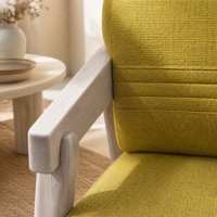 Chaise nordique en chêne rouge exposé, revêtement en tissu, rembourrage en mousse, respectueuse de la peau, couleur personnalisée, pour salon