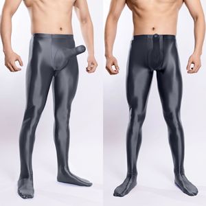 Tuta Aderente Lucida in Seta Liscia Taglie Forti Stile Europeo e Americano per Uomo - Product Image 3