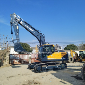 Excavatrice sur chenilles d'occasion Hyundai 210LC-9S/220-9S, origine Japon, godet de 1,1 m, moteur de 124 kW, poids opérationnel de 21 tonnes - Product Image 1