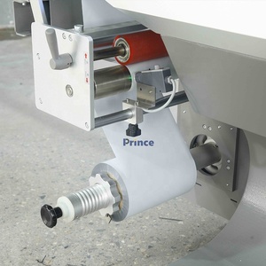 <strong>Automatic</strong> Servo Pillow Flow Food Packaging <strong>Machine</strong> Bread Roll Spare Parts Noodles Cutlery Tablet Fruit Flow Packing <strong>Machine</strong> - Product Image 5