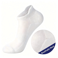 Fabricant de chaussettes de sport OEM personnalisées, chaussettes de course respirantes à séchage rapide, chaussettes athlétiques résistantes à l'abrasion