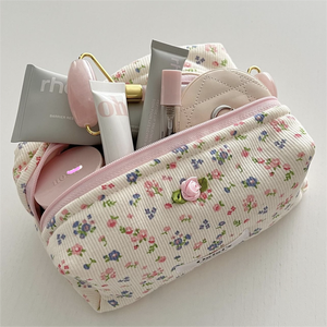 Bolsa de maquillaje de flores de diseño personalizado, bolsa de cosméticos con decoración de lazo, neceser esencial de viaje, bolsa de maquillaje de <span class=keywords><strong>pana</strong></span> hecha a mano - Product Image 3