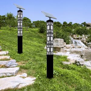 Lampadaire de jardin extérieur en métal LED 2700K blanc chaud IP66 non-démontable AC 220V avec détecteur de mouvement solaire et variateur d'intensité - Product Image 5