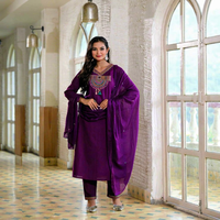 Ensemble Kurti, pantalon et dupatta traditionnel pour femme Twinfeet, en coton brodé de qualité supérieure, séchage rapide, longueur genou, coupe classique