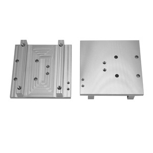 Composants usinés CNC en alliage d'aluminium de haute précision pour systèmes de <span class=keywords><strong>suspension</strong></span>, de direction et de châssis automobiles - Product Image 2