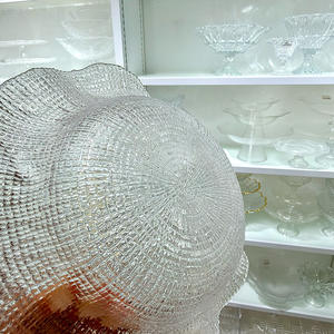 Plateau de service en verre durable pour fruits et collations, design moderne, style simple, <span class=keywords><strong>forme</strong></span> irrégulière, origine Chine, pour mariage, salon, café - Product Image 4