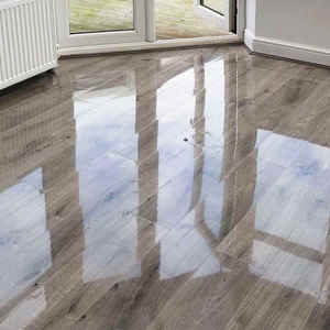 Piso <span class=keywords><strong>Laminado</strong></span> Brillante Súper Lustroso de MDF 8mm y 12mm <span class=keywords><strong>AC5</strong></span>, de Madera HDF Impermeable, al Mejor <span class=keywords><strong>Precio</strong></span> y Más Vendido - Product Image 1