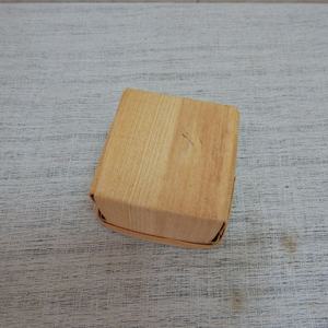 2023 Panier <span class=keywords><strong>de</strong></span> cueillette <span class=keywords><strong>de</strong></span> fruits en <span class=keywords><strong>copeaux</strong></span> <span class=keywords><strong>de</strong></span> <span class=keywords><strong>bois</strong></span> tissé jetable Panier <span class=keywords><strong>de</strong></span> fraises - Product Image 4