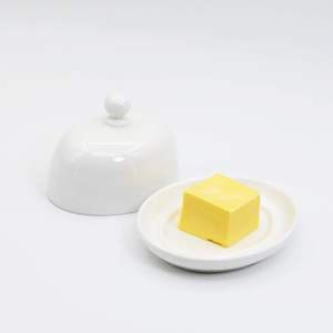 Petite soucoupe à beurre en céramique avec couvercle, plat à <span class=keywords><strong>fromage</strong></span> en porcelaine blanche avec poignée, service <span class=keywords><strong>individuel</strong></span>, petit <span class=keywords><strong>plateau</strong></span> à beurre - Product Image 5