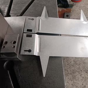 قالب من نوع المنتج من الفولاذ والبلاستيك من قالب لكمة عداء ساخن للمنزل - Product Image 2