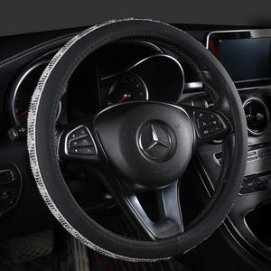 <span class=keywords><strong>Funda</strong></span> de <span class=keywords><strong>Volante</strong></span> de Coche con Cristales de Imitación Brillantes, Fundas de <span class=keywords><strong>Volante</strong></span> de Cuero PU, Accesorios para Automóviles, Estilo de Coche - Product Image 3