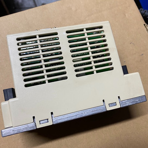 Servopack SGDR-SDA710A01BY29 para Robot - Product Image 3