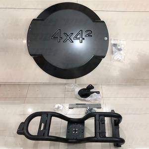 Cubierta de neumático de <span class=keywords><strong>rueda</strong></span> de repuesto de estilo W463 <span class=keywords><strong>4X4</strong></span> de fibra de carbono con soportes para piezas todoterreno de coche clase G W463 1990 ~ 2018y - Product Image 5