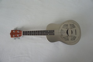 Aiersi marca concierto tamaño 24 pulgadas acabado mate cuerpo de latón resonador ukelele Hawaii ukelele a precio barato instrumento de cuerda - Product Image 2